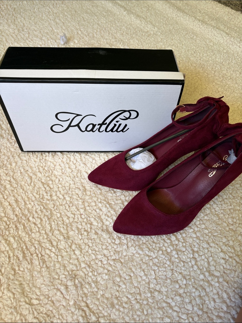 Women’s dress shoes